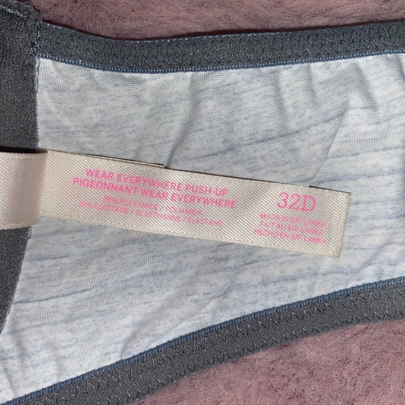 Victoria Secret PINK Wear Everywhere Bra | 32D - Picture 6 of 6